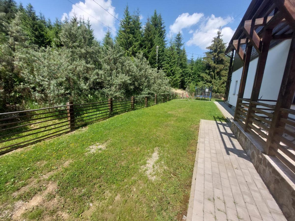 Pensiunea Ily Colibiţa Exterior foto